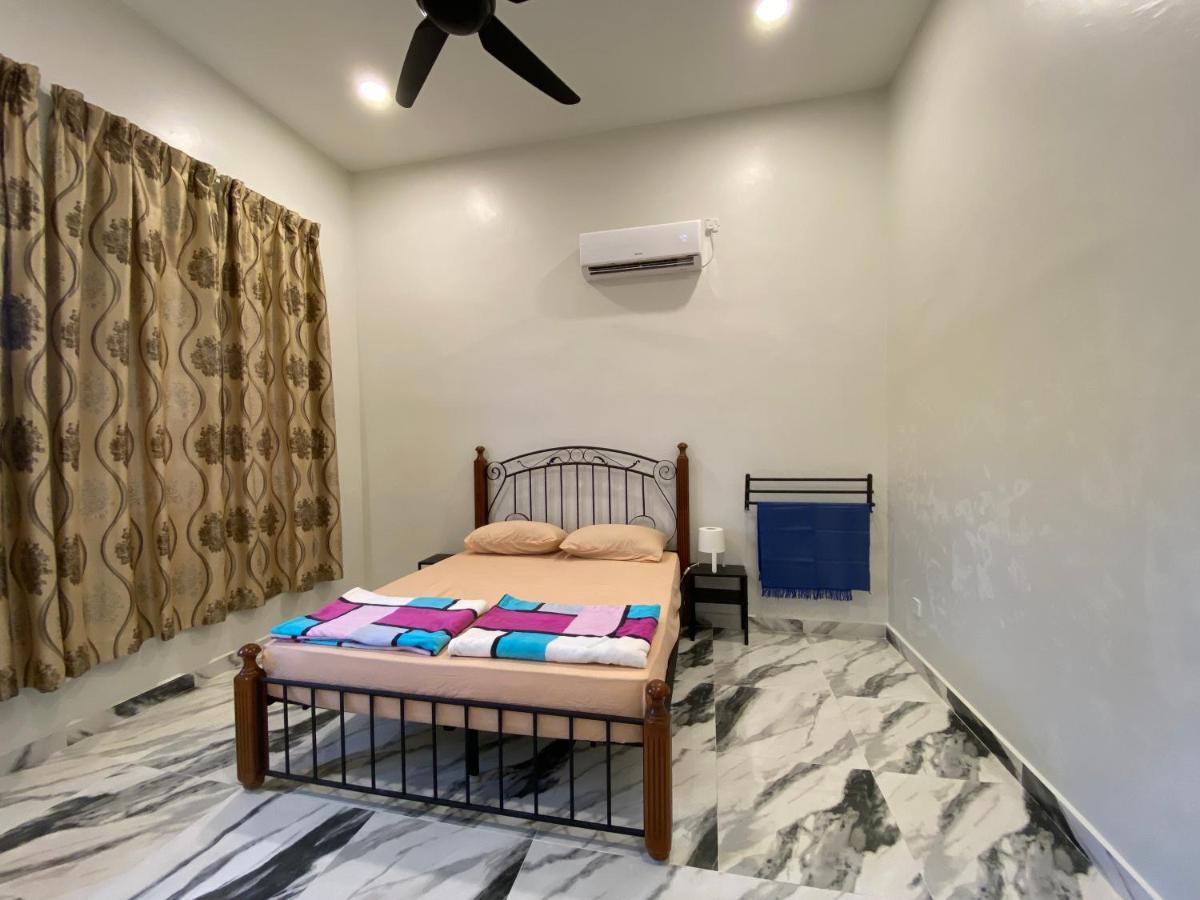 קאג'אנג Bangi Utara Villa מראה חיצוני תמונה